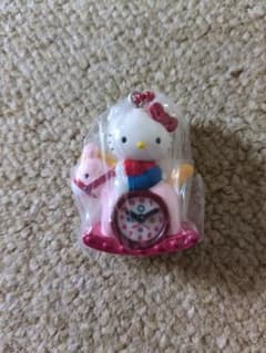 Hello Kitty ロッキングホース 時計 マスコット - メルカリ