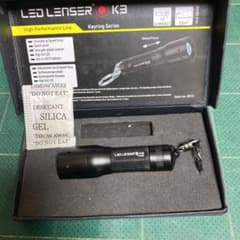 LED LENSER K3 キーホルダー型ライト　ケース、書類付きのサムネイル