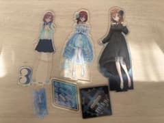 五等分の花嫁 中野三玖 アクリルスタンド 3種セットのサムネイル