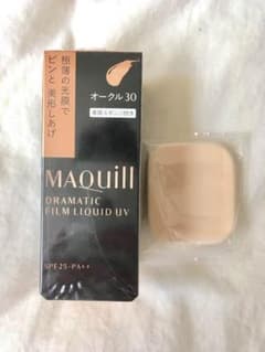 マキアージュ ドラマティックスキニーフィルムリキッド OC30のサムネイル