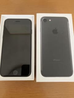 早い者勝ち週末限定値下！iPhone7 32gb黒　SIMフリー箱付きのサムネイル