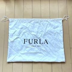 FURLA 保存袋 巾着袋 ホワイトのサムネイル