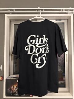 【超美品❗️】　Girls Don't Cry Tシャツのサムネイル