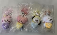 BT21 リールキーホルダー　ボーカルライン