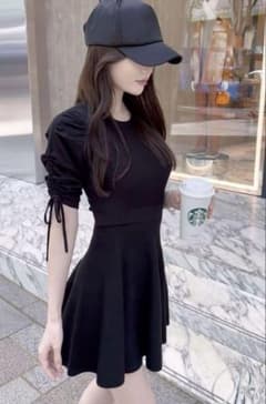 [New and unused] Rady gathered sleeve knit dress