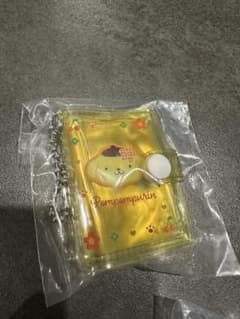 ポムポムプリン ミニフォトアルバム キーホルダーのサムネイル