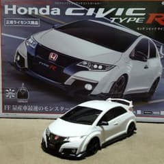 HONDA　シビック（FK2）　タイプR　ラジコンのサムネイル
