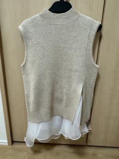 sheller ノースリーブ ニット ゴールドのサムネイル