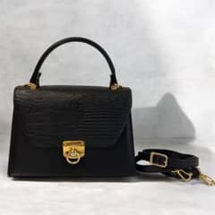 ★未使用級 美品★ハンドバッグ ブラック 2way ショルダーのサムネイル