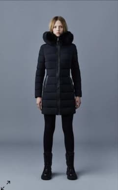 【ひなぽ様専用】Mackage CALLA-BX ブラック ダウンSサイズのサムネイル
