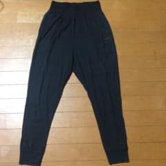 ☆ぜんや様用☆adidasダンス、ヨガ☆ジョガーパンツサルエル？ブラックのサムネイル