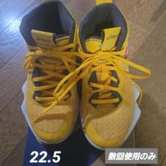 22.5cm asics バスケットシューズ イエロー - メルカリ