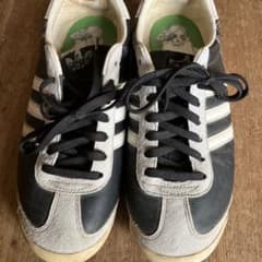 fafiコラボスニーカーadidas