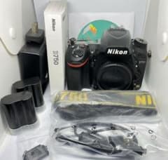 Nikon D750 ボディ ニコン フルサイズ一眼レフのサムネイル