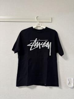 【最終値下げ！】Stussy ブラック ロゴ Tシャツのサムネイル