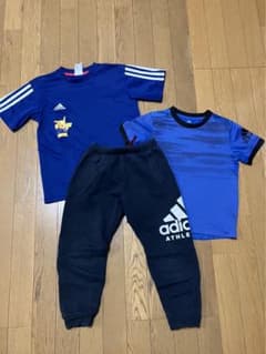アディダス　サッカーウェア　ジュニアサイズのサムネイル