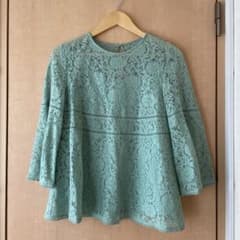 最終値下げ Mila Owen ミラオーウェン レースチュニック ブラウスのサムネイル