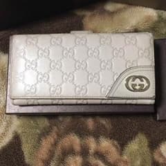 【美品・正規品】GUCCI レディース 長財布のサムネイル