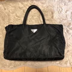 PRADAのナイロントートのサムネイル