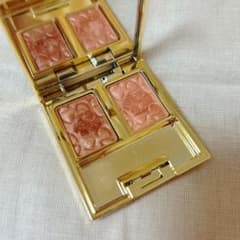エレガンス♡アルモニーアイズのサムネイル