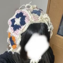 ハンドメイド　イヤーマフ　耳あて　グラニースクエアのサムネイル