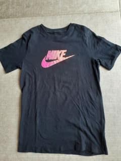 今だけ600円♡NIKE　Tシャツのサムネイル