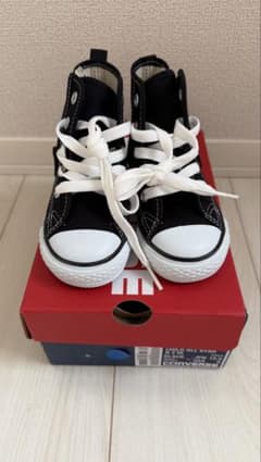 【未使用】Converse キッズ スニーカー 18cm ブラックのサムネイル