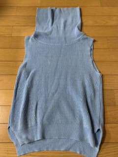 ニットベスト ノースリーブ　洋服4点　古着　フレイアイディーのサムネイル