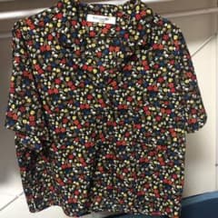 柄シャツのサムネイル