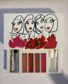 RMK x Laura Denton トラベルメイクアップパレット 2018のサムネイル