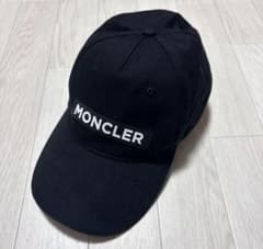 美品 国内正規 MONCLER ブラック キャップ MONCLER（モンクレール） MONCLER Matt Black マットブラック