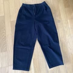 無印良品MUJI タックワイドアンクルパンツ　黒　Sサイズのサムネイル