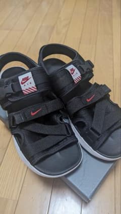 ナイキ エアマックス ソル28㎝
NIKE AIR MAX SOL SANDALのサムネイル