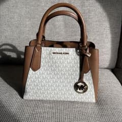 MICHAEL KORS トートバッグのサムネイル