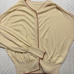 ベージュ レッドライン カーディガン 長袖のサムネイル