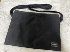 PORTER ブラック サコッシュのサムネイル