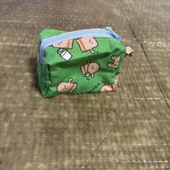 キャラクター柄 ポーチ 小銭入れ ハンドメイド　イヤホンケースのサムネイル