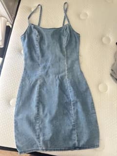 H&M DIVIDED デニム ミニワンピース ノースリーブのサムネイル