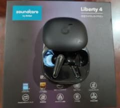Anker Liberty 4 ワイヤレスイヤホン　片耳と本体　左耳とケースのサムネイル