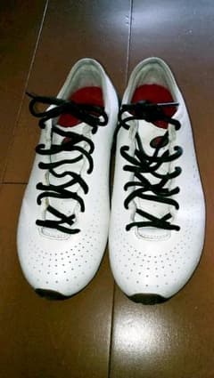 MERRELLのサムネイル