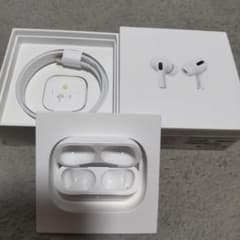 AirPodsPro MWP22J/A ケース+箱+ケーブルのサムネイル