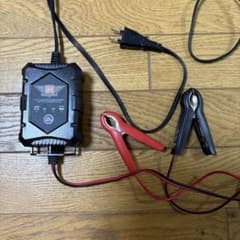 SUPER NATTOバイクバッテリー充電器 PL-C001D（ハーレーで使用）のサムネイル