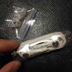 【新品、未使用】SAMSUNG スマホ用イヤホンのサムネイル