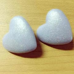 ハート型イヤリング（薄紫色）のサムネイル