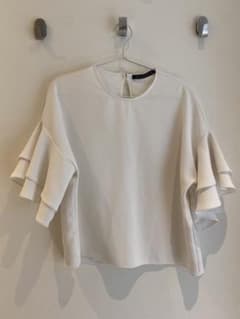 ZARA WOMAN フリルスリーブブラウス ホワイト XS