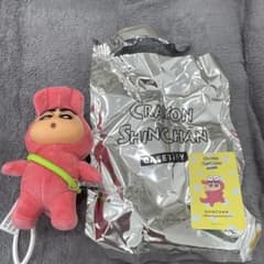 CASETiFY 크레용 신짱 봉제인형 매력 와니야마씨