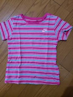 ♡美品☆NIKE ナイキ Tシャツ ボーダー 130♡のサムネイル