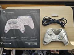 Flydigi Apex 4 ゲームコントローラーのサムネイル