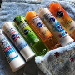 食器用洗剤色々とハンドタオルのサムネイル