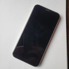 【thanksさま専用】iPhone X 256GB シルバー　SIM解除済みのサムネイル